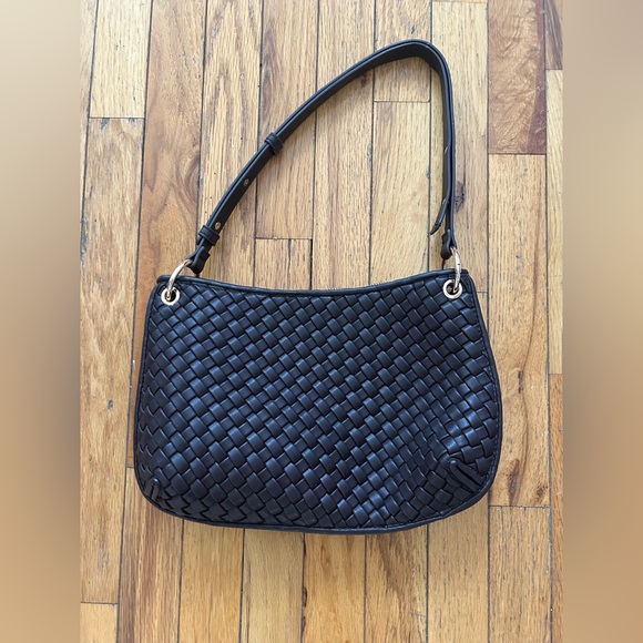 Handbags - Brown Woven Shoulder Bag